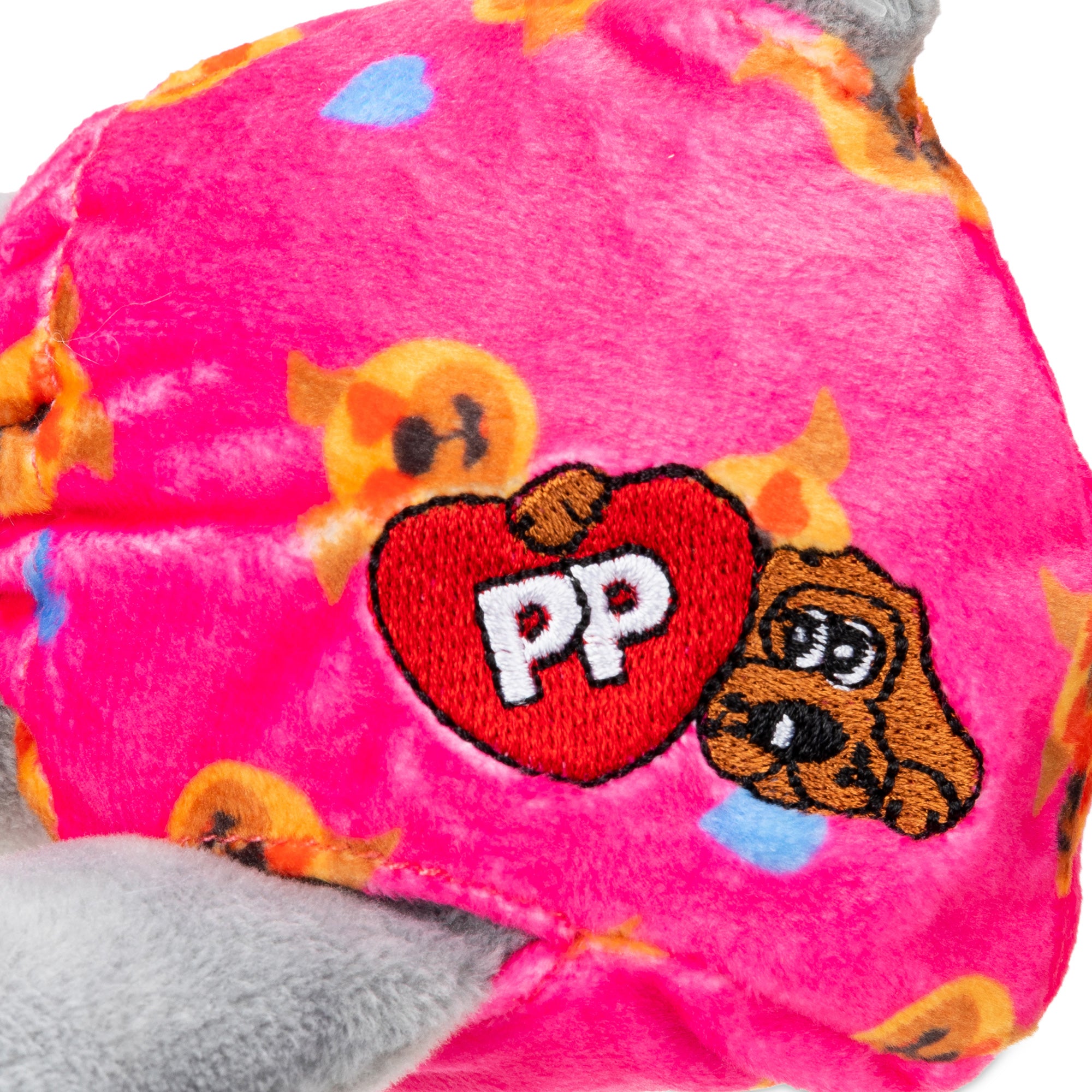 Pound Puppies Newborns - Lovey Detail